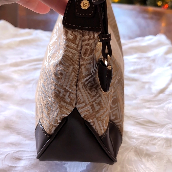 Liz Claiborne Should bag - Picture 10 of 17